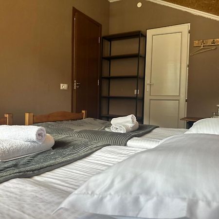 Hotel Dari Kazbegi Kültér fotó