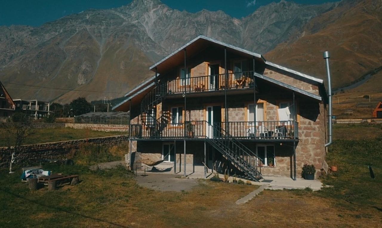 Hotel Dari Kazbegi Kültér fotó