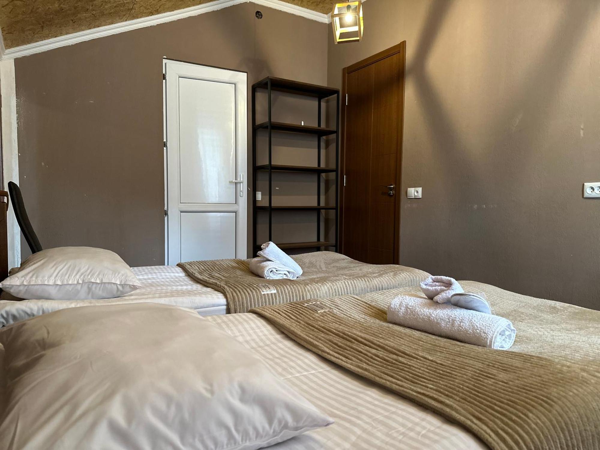 Hotel Dari Kazbegi Kültér fotó
